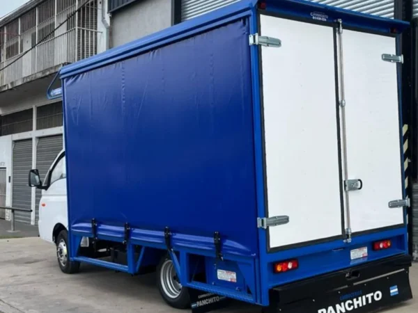 Carroceria De Camion Tipo Sider Con Lona Azul Y