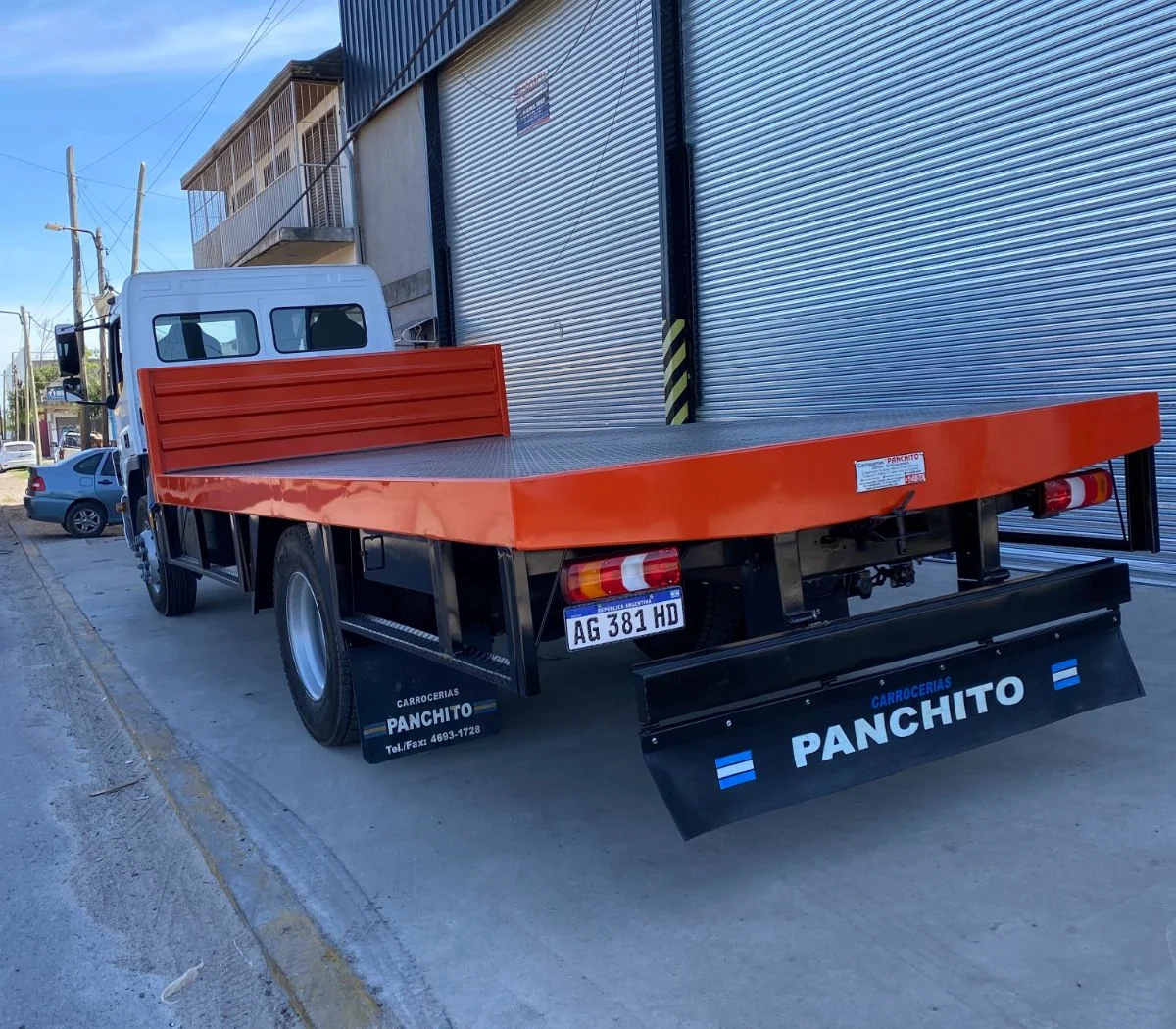Carroceria Tipo Playa Para Camion Color Naranja